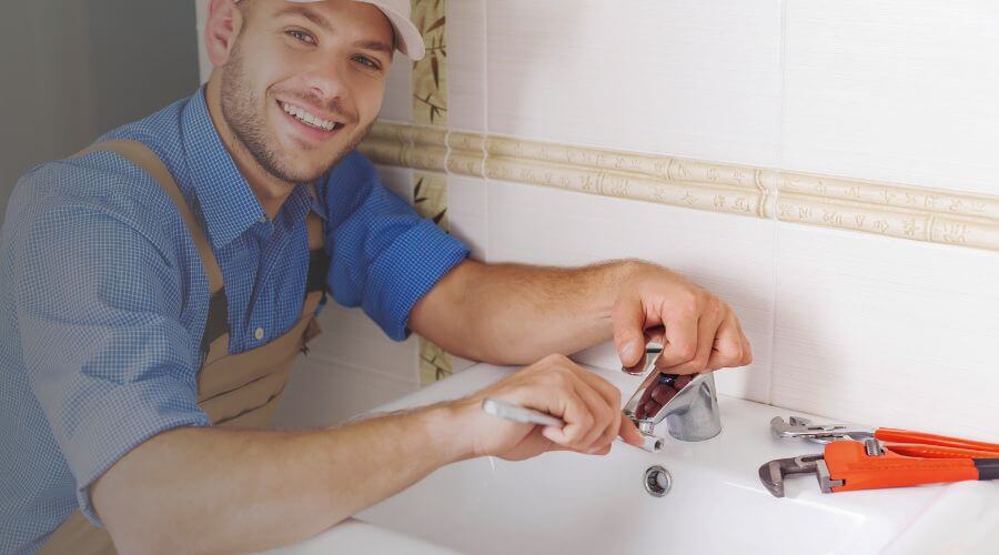 Local tankless water heater installation in Wakonda, SD